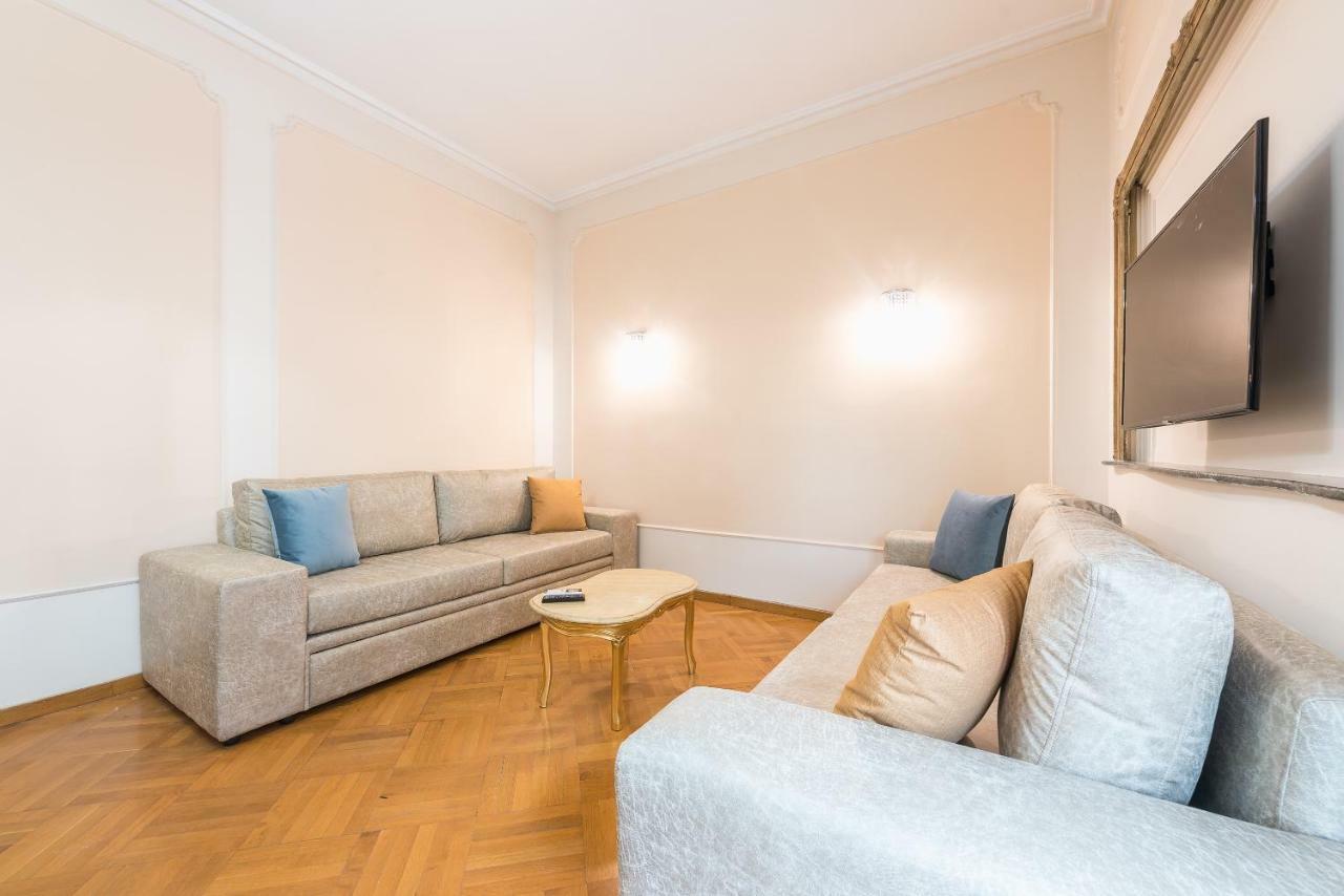 Apartment Empire Paradise *
