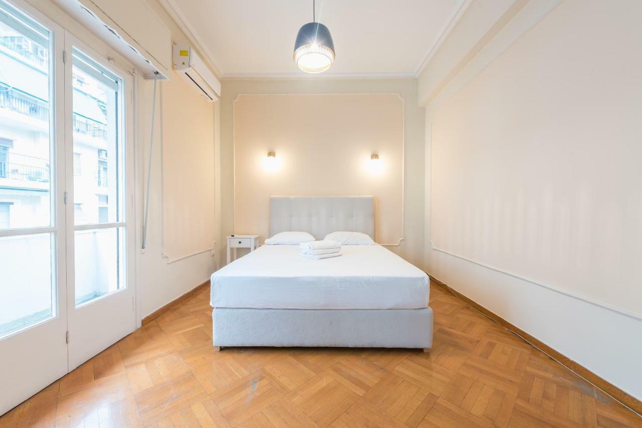 Empire Paradise Apartment *
