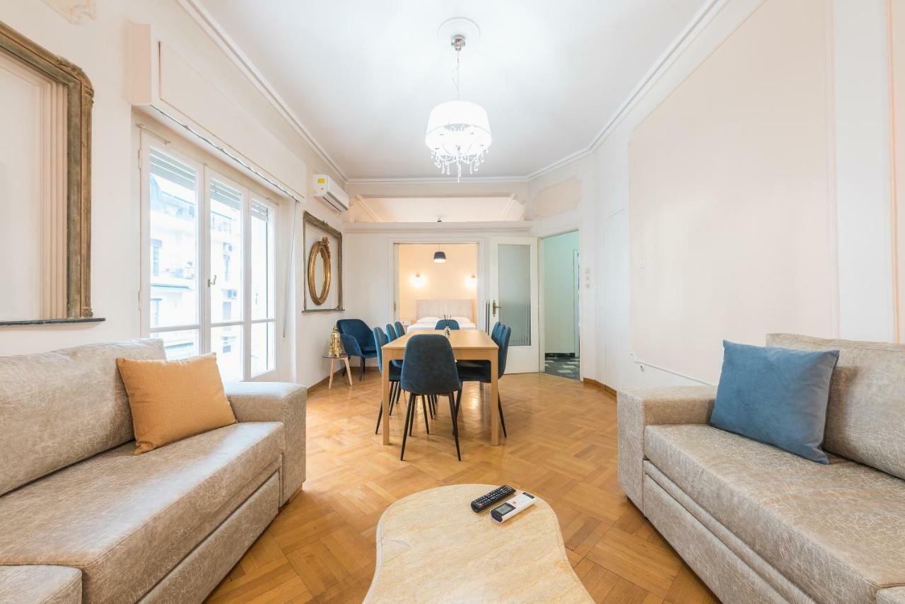Apartment Empire Paradise