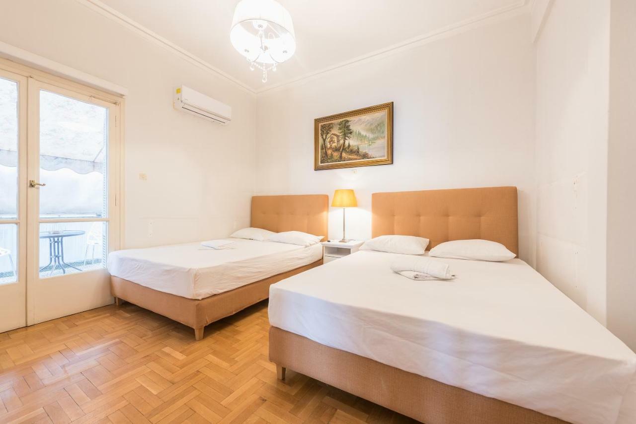 Apartment Empire Paradise